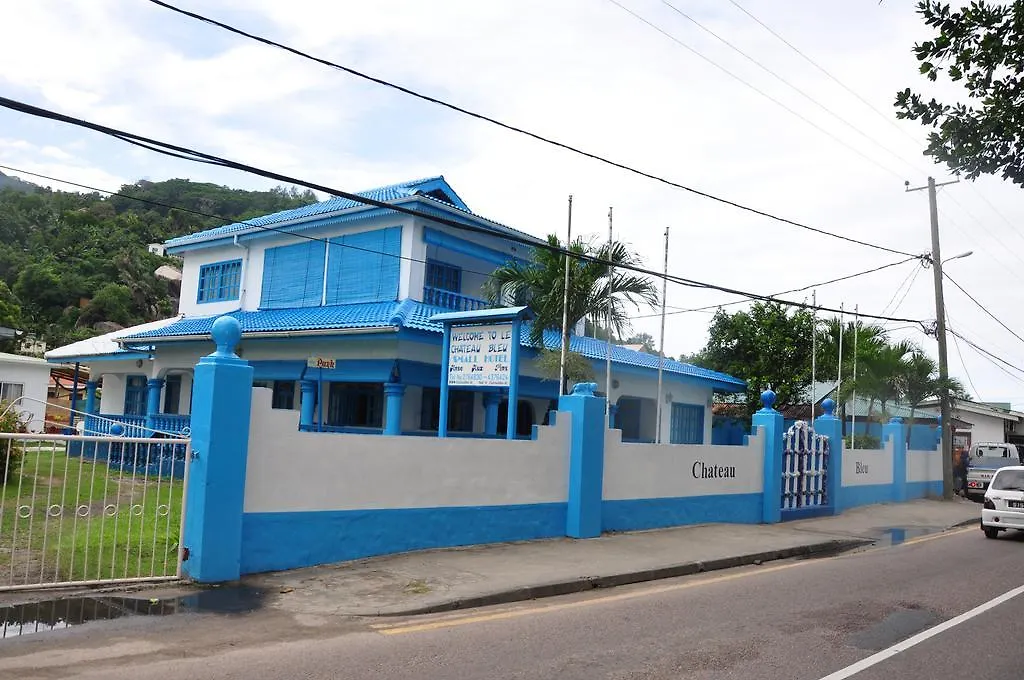 Le Chateau Bleu Anse aux Pins Guest house
