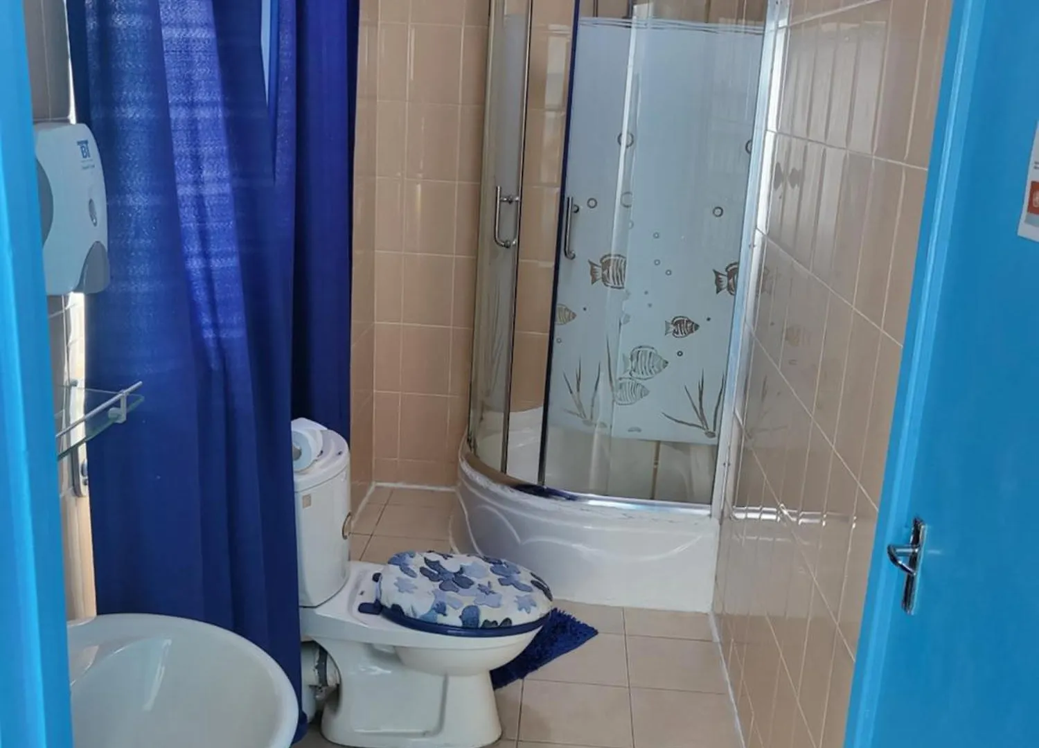 Le Chateau Bleu Anse aux Pins Seychelles